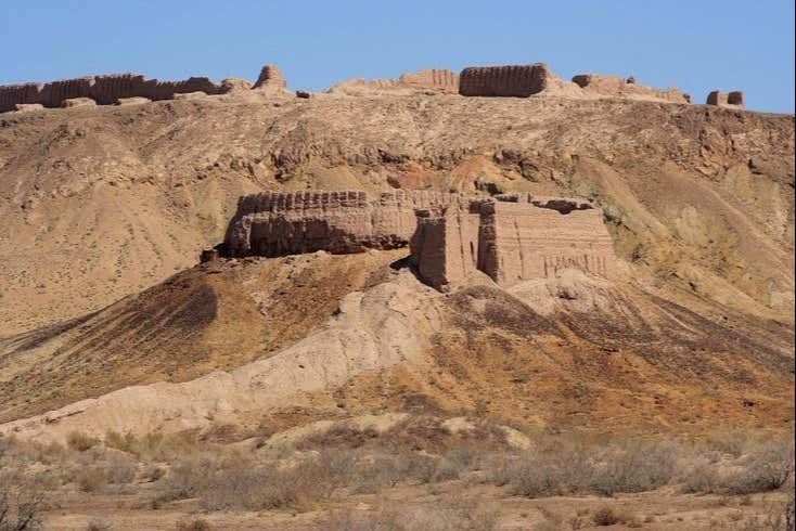 Conoceremos un pasado sorprendente en el desierto de Kyzyl Kum
