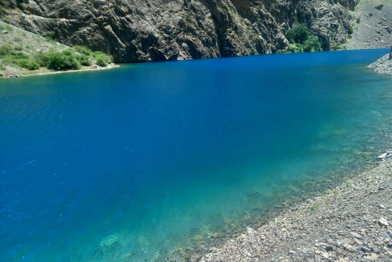 I toni turchesi delle acque dei monti Fann