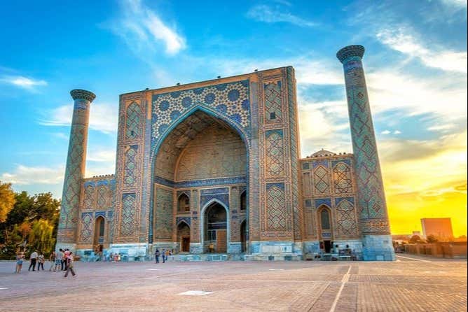 Madrasa Ulugh Beg