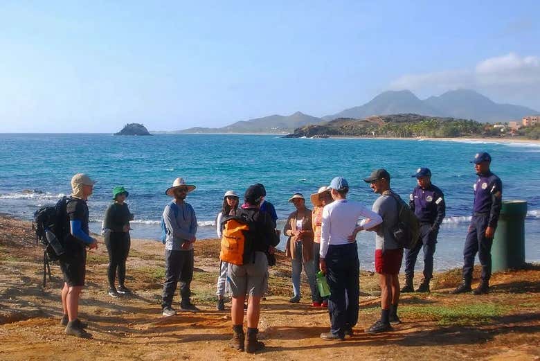 El grupo en la playa de Cabo Negro