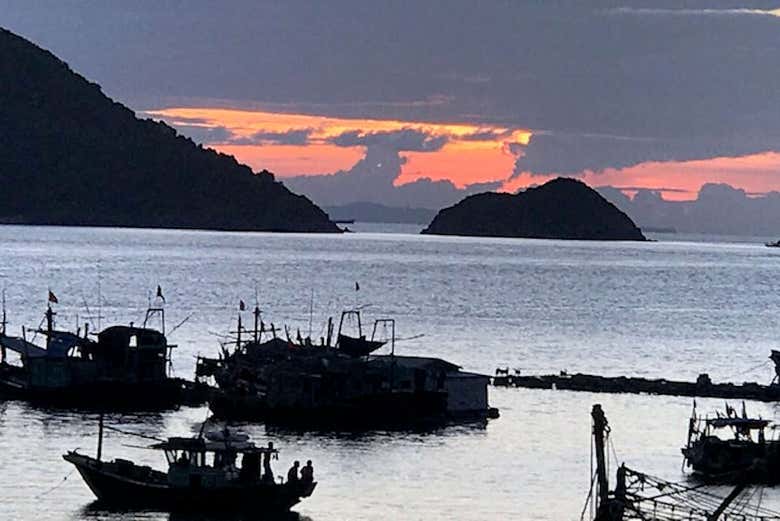 Tramonto su Cat Ba