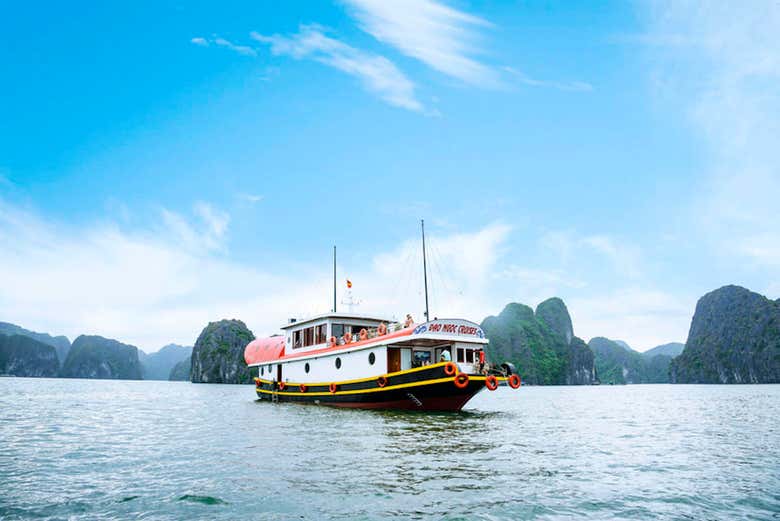 Crucero por la bahía de Ha Long