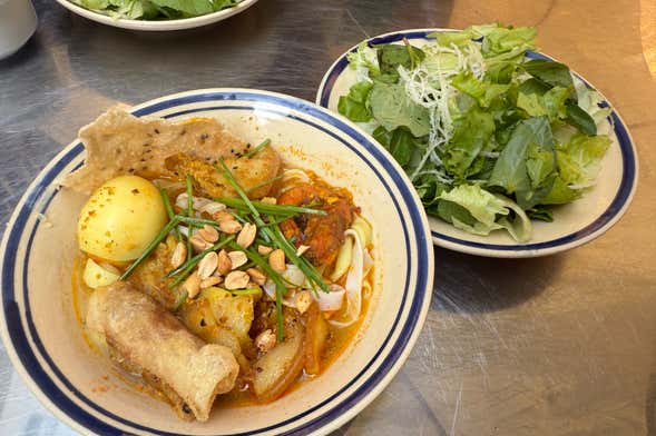 Tour gastronómico por Da Nang en moto