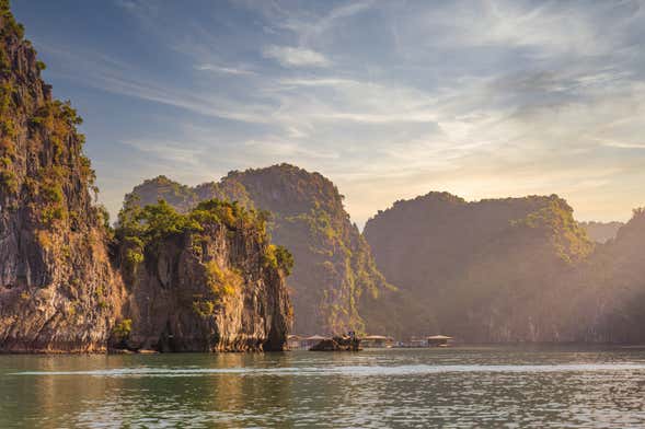 Excursión a la Bahía de Ha Long