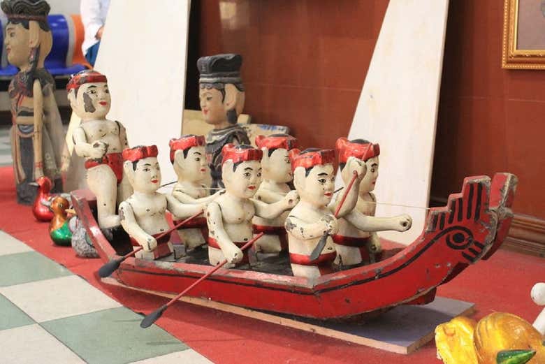 Admirad la delicada artesanía del folclore vietnamita