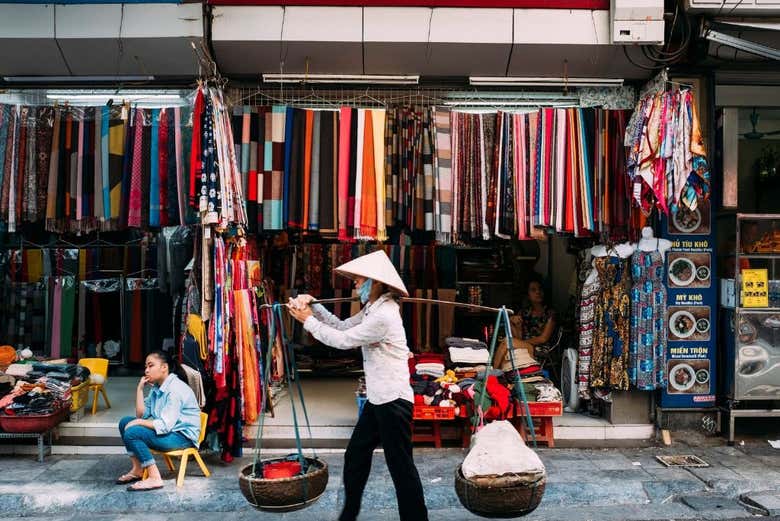 Explorez le marché de Don Xuan