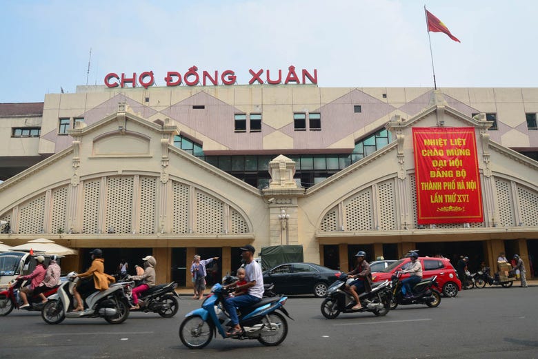 Mercato di Đồng Xuân