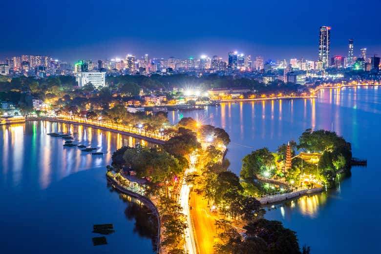 Panorámica nocturna de Hanói