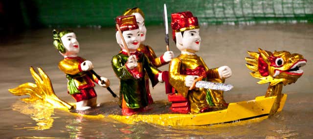 Espetáculo de marionetes sobre a água