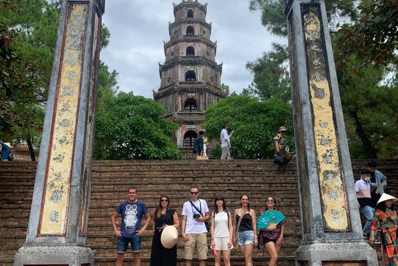 Conociendo la histórica pagoda Thien Mu