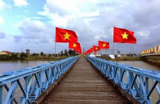 Excursion dans la zone vietnamienne démilitarisée 