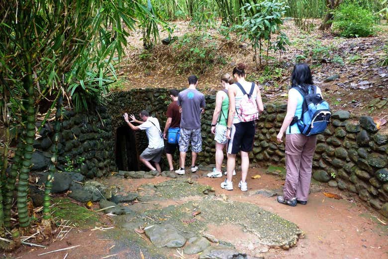 Visitantes en Vinh Moc