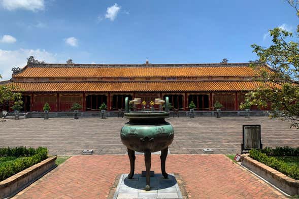 Tour en bicicleta por Hue y Thuy Bieu