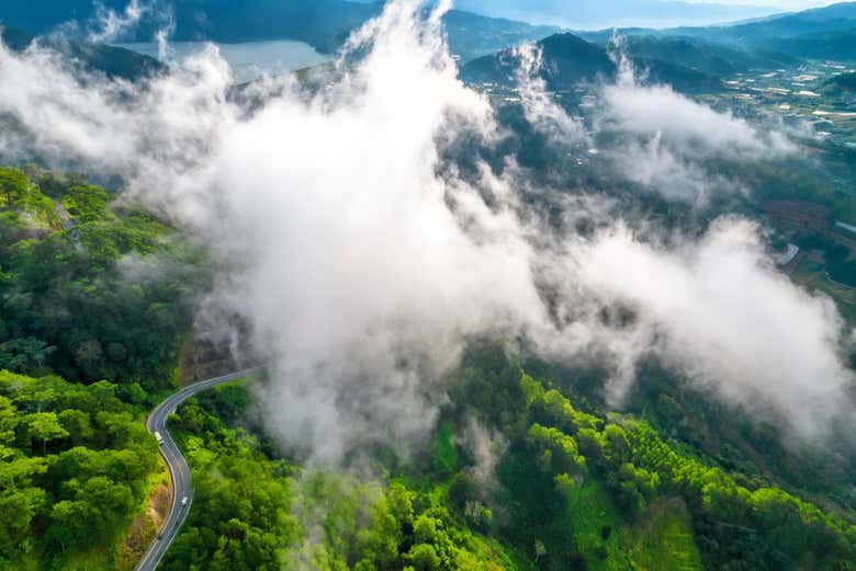 Niebla en el paso de Da Lat