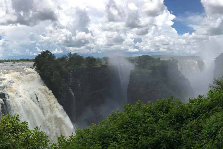 Vista panorâmica das cataratas Victoria